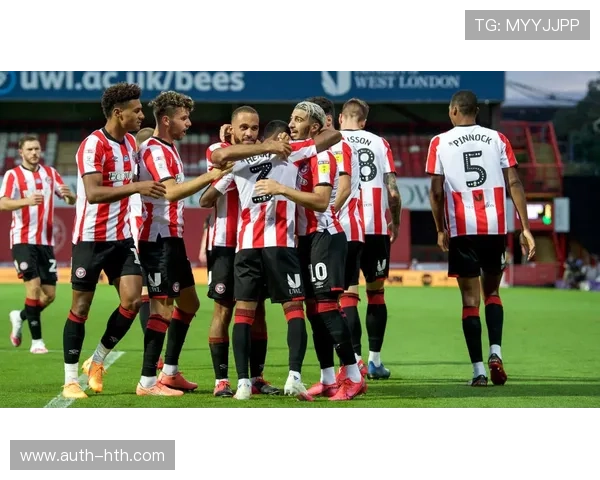 诺丁汉森林对阵水晶宫，保级队伍间的六分之战